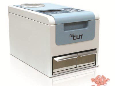 �Զ���Ƭ��